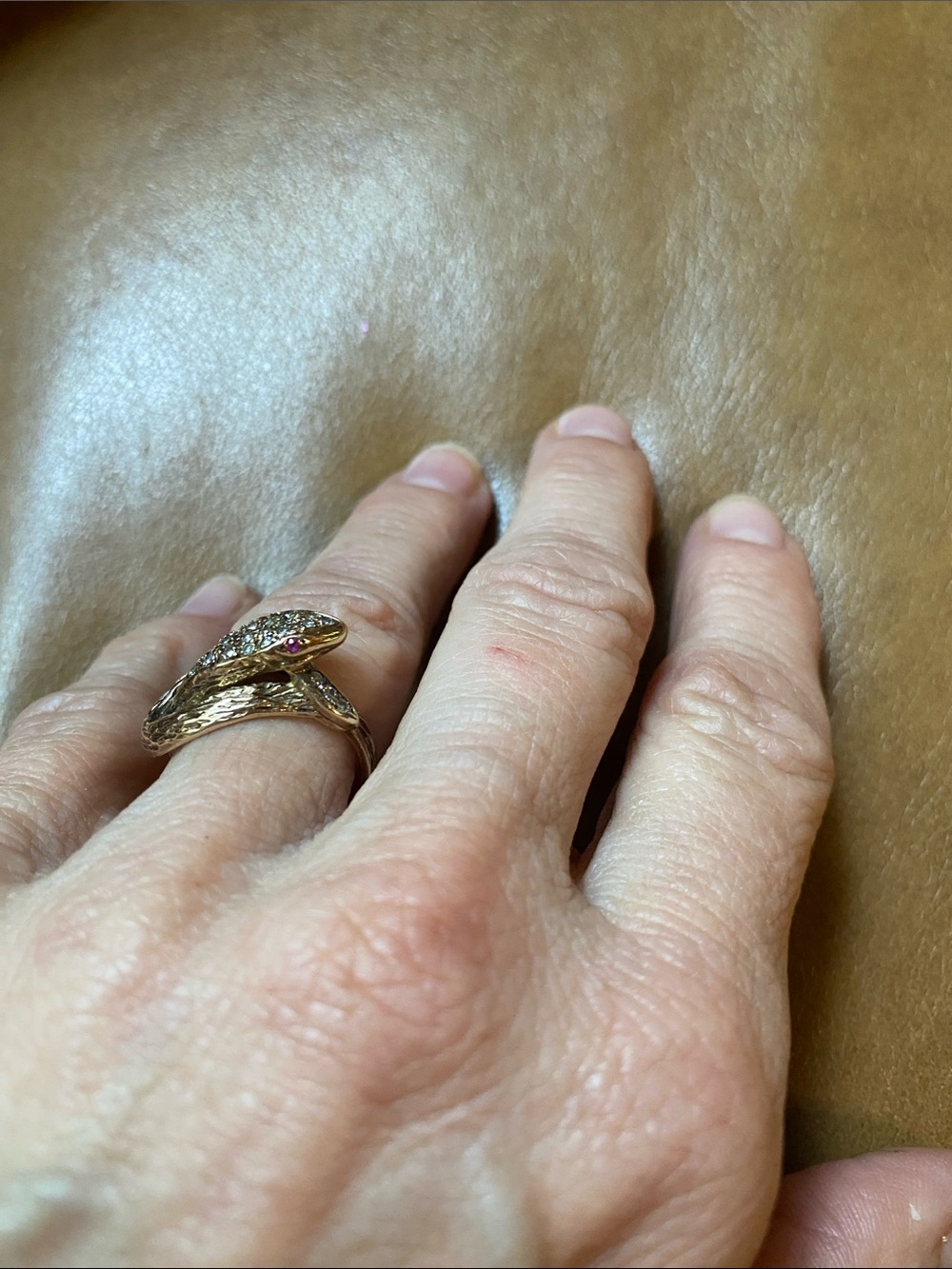 Vintage yellow gold and diamonds snake ring 5.75 - Picture 11 of 13